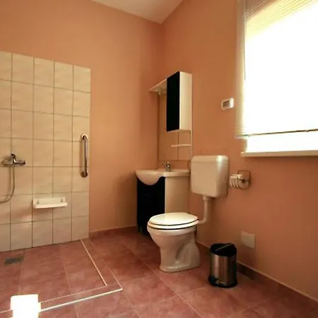 Wunderschoenes In Mit Privatem Pool Casa de Férias *